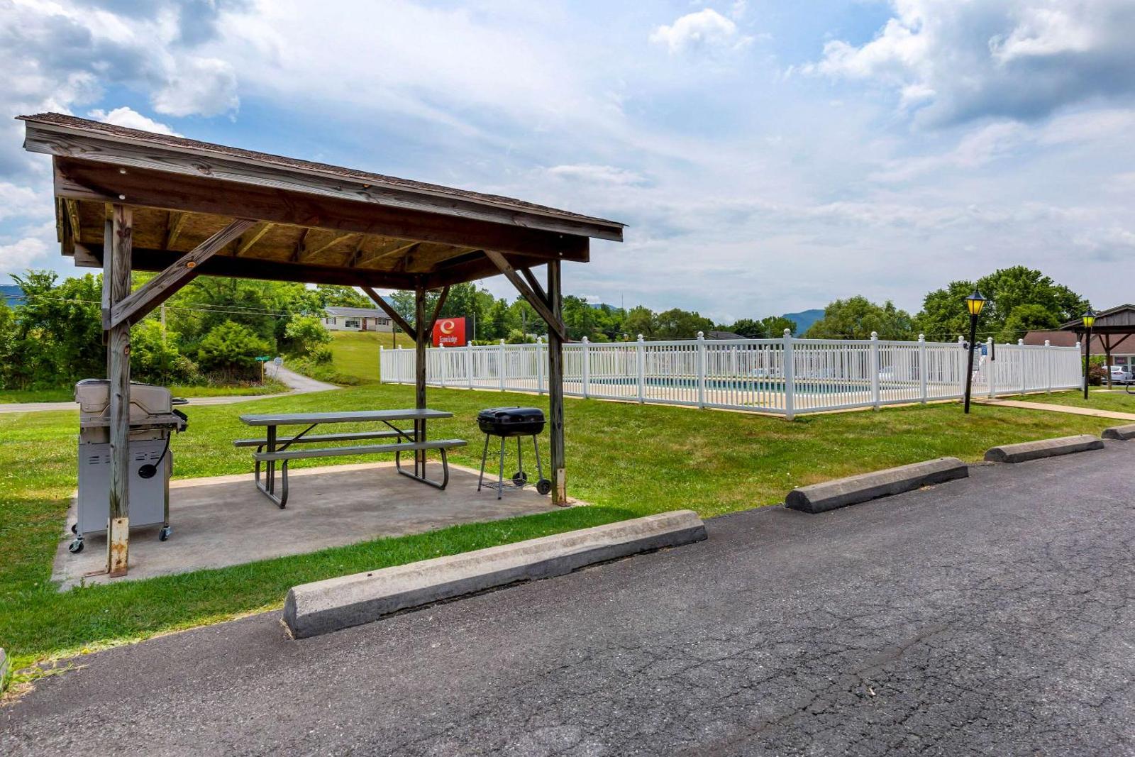 Econo Lodge Woodstock  Shenandoah Valley I 81