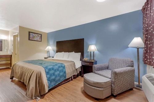 Econo Lodge Woodstock  Shenandoah Valley I 81 image 29